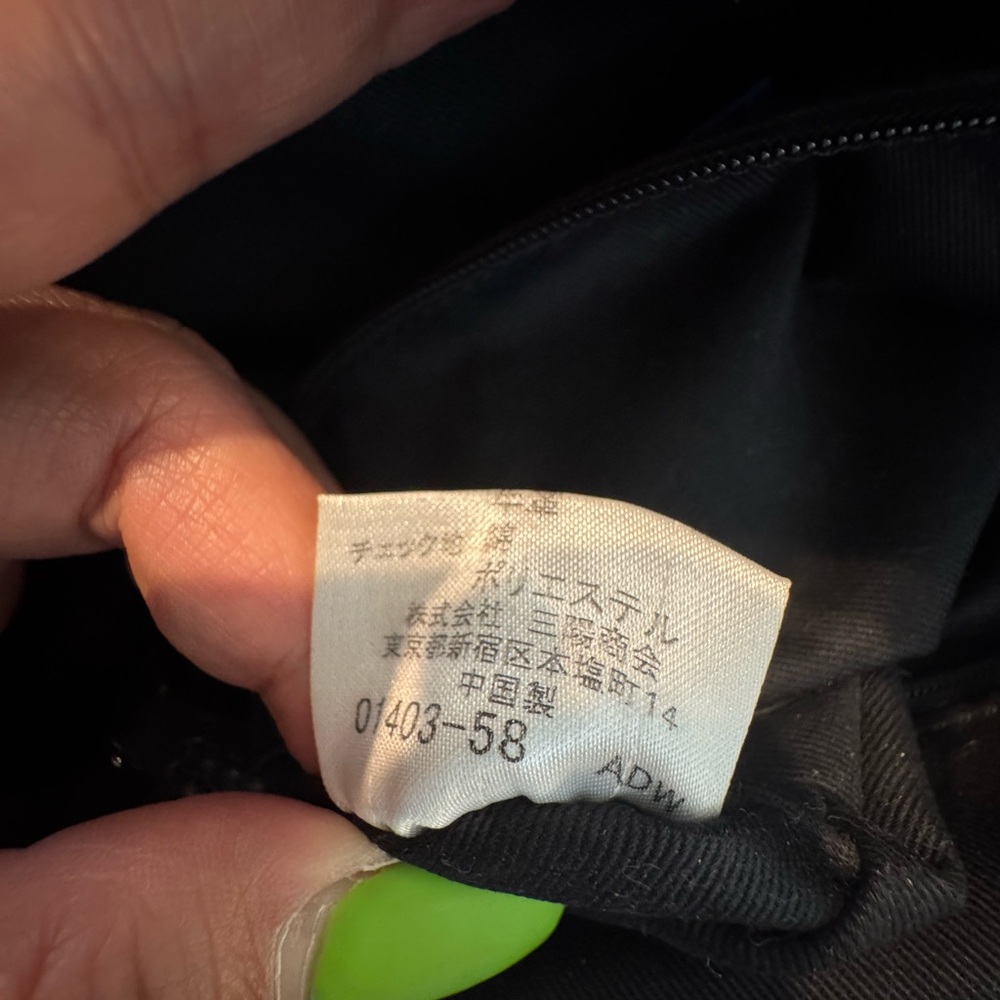 Authentic Burberry Blue Label Black and Cream Tote Bag with Signature Plaid - Picture 14 of 16